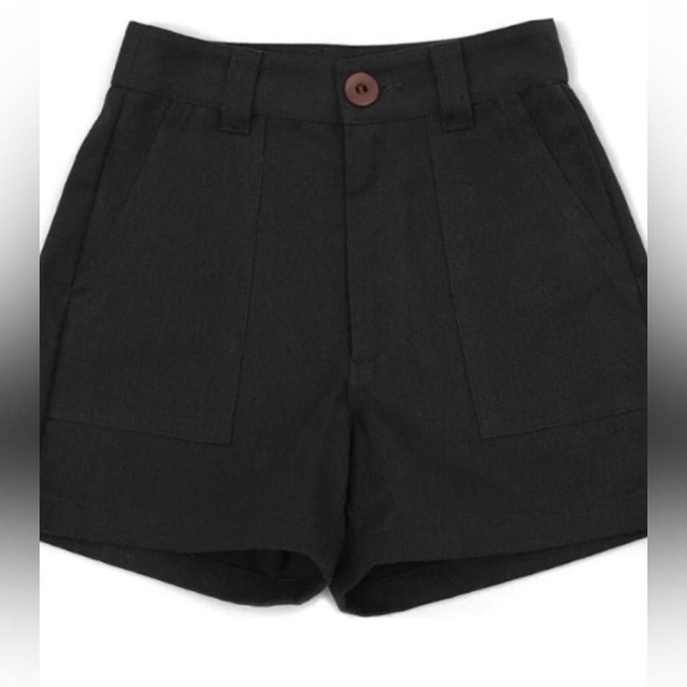 Black Beaton Linen Utility Shorts